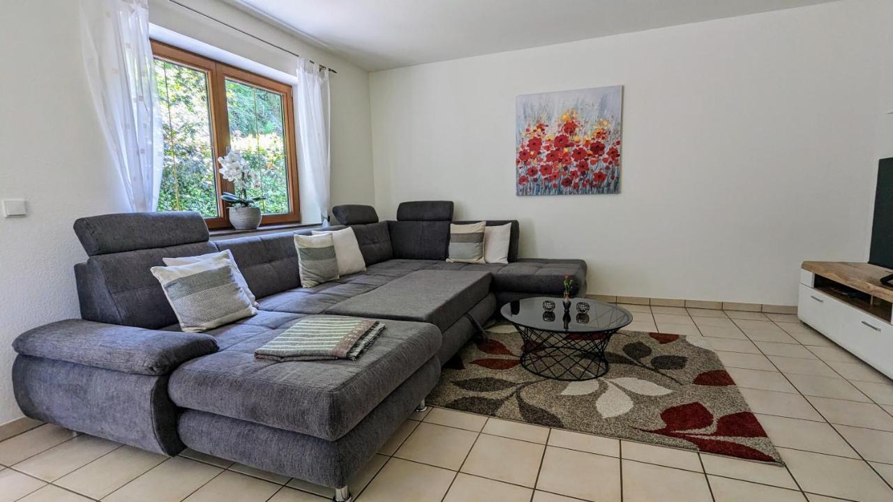 Haus An Der Mosel Apartment แบร์นคาสเทล-คืสท์ ภายนอก รูปภาพ